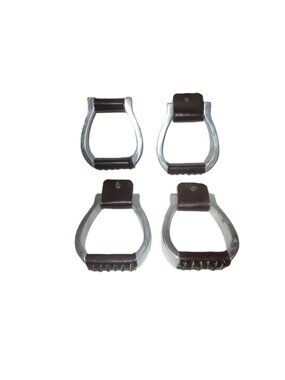 Youth Aluminum Spurs Jumper Hunter Horse Show 4 1/2 Height x 4 1/4 Width Uknown
